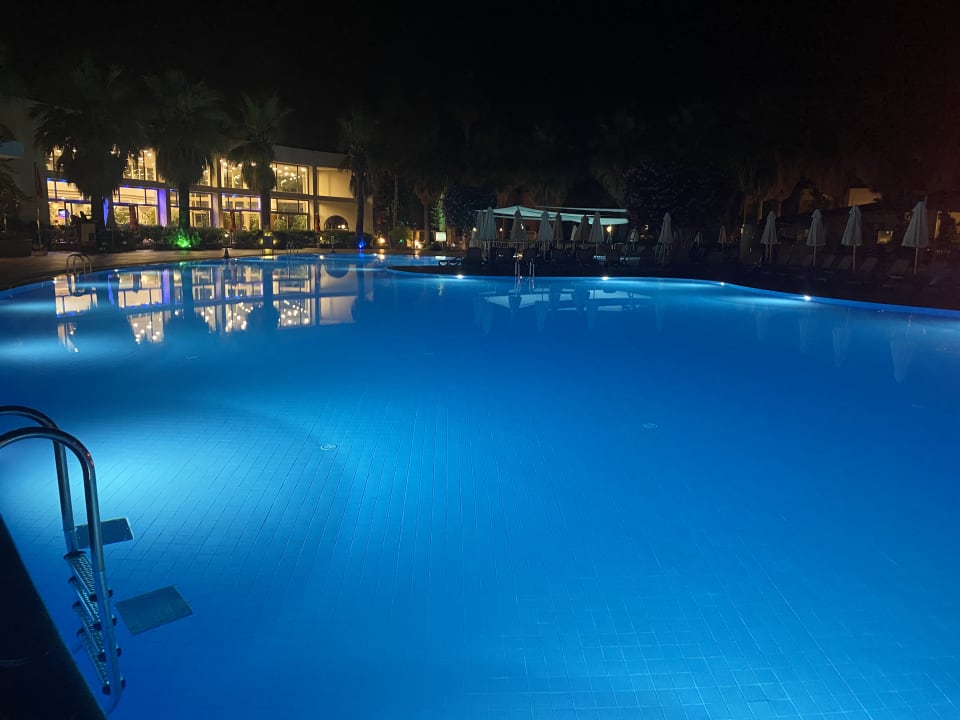 Pool VONRESORT Golden Beach