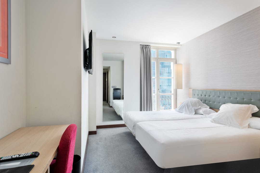 Zimmer Hotel Abba Santander