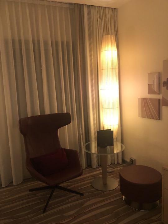 Zimmer Hilton Frankfurt Airport