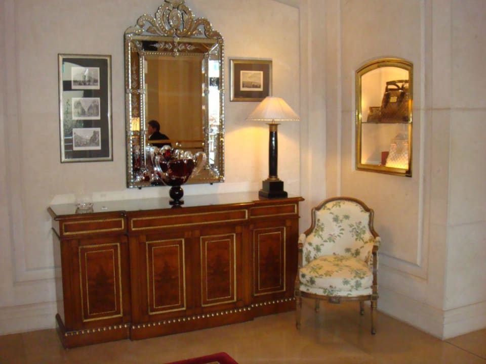 Lobby Hotel Four Seasons Prague