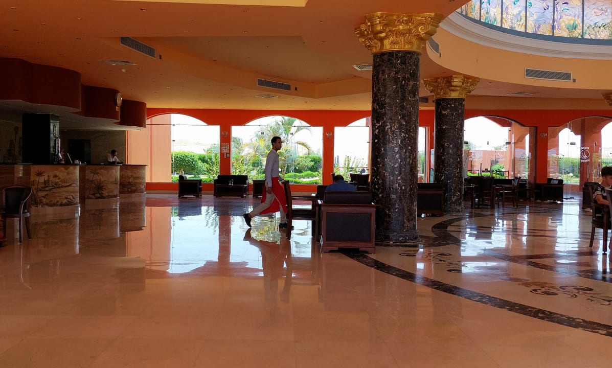 Lobby Three Corners Happy Life Beach Resort