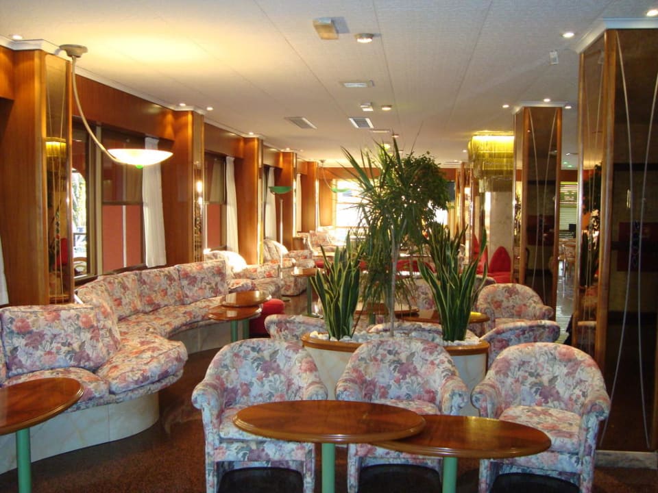 Lobby Hotel Flamingo