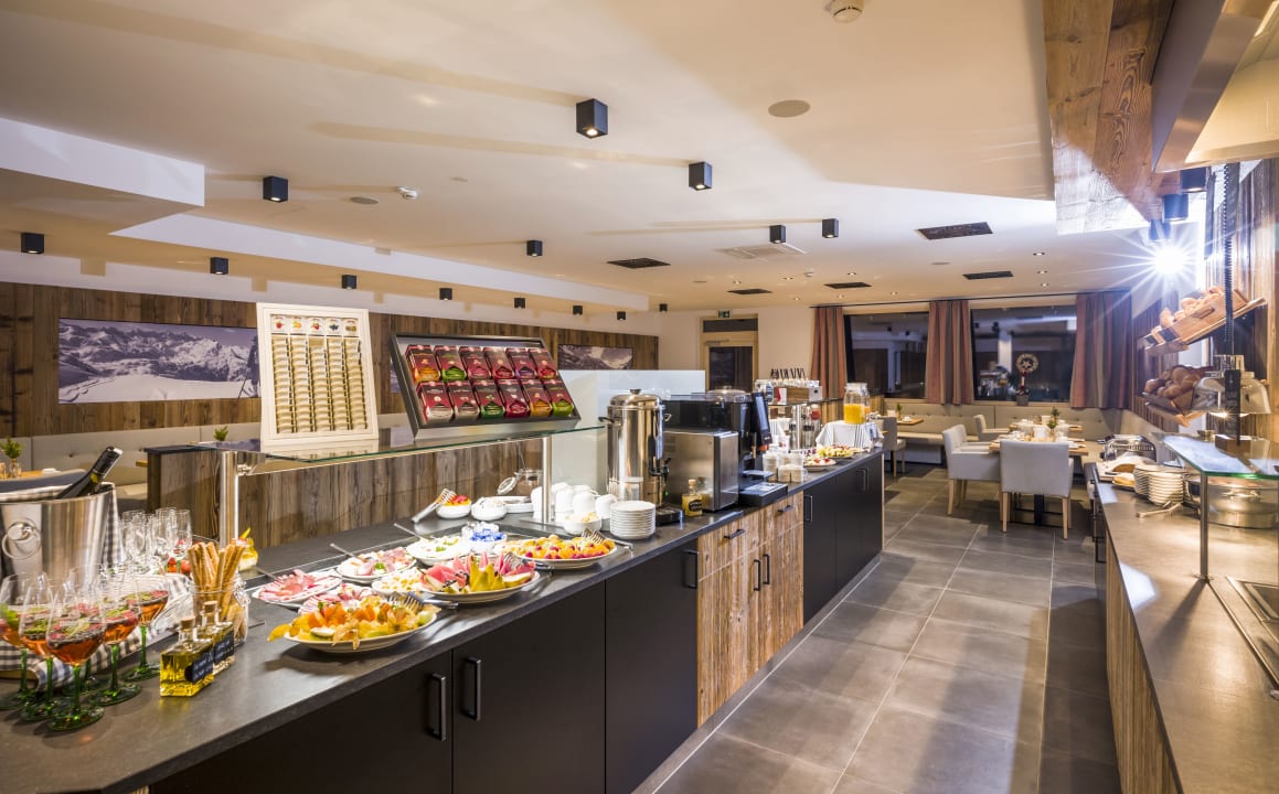 Gastro Alpenhof Hotel Garni Suprême