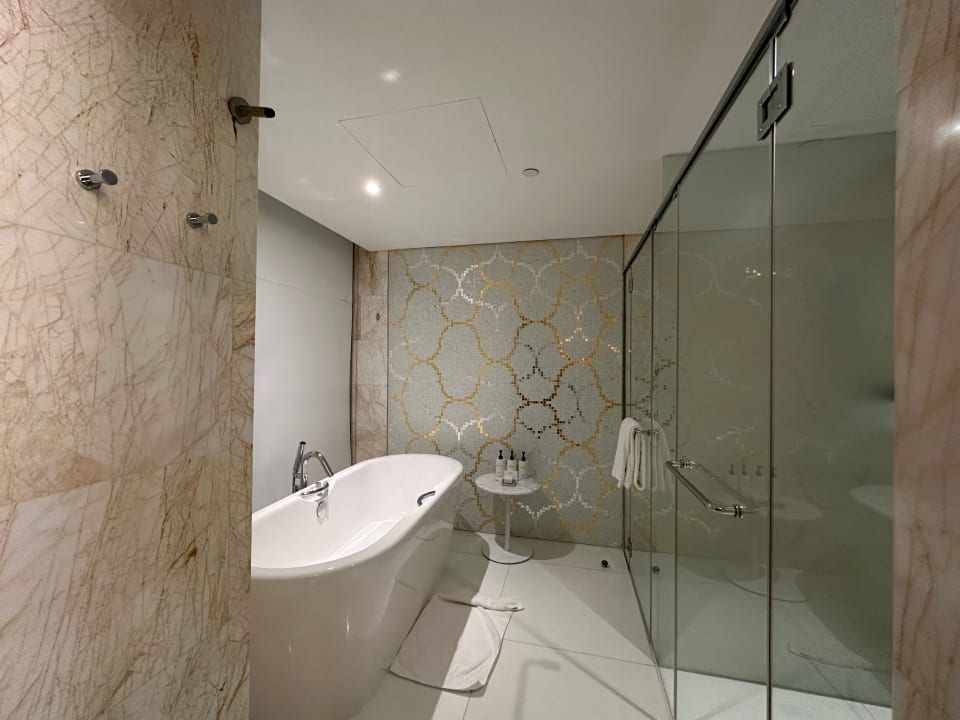Zimmer Conrad Abu Dhabi Etihad Towers