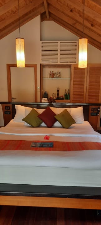 Zimmer Kuredu Island Resort & Spa