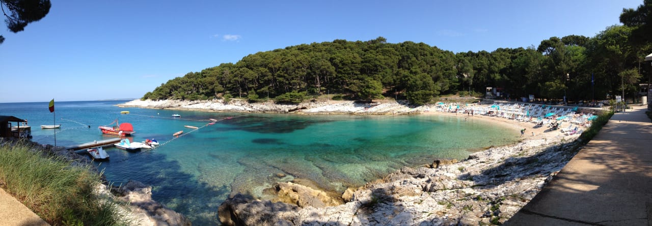 Panoramablick vom Felsenstrand Hotel Aurora