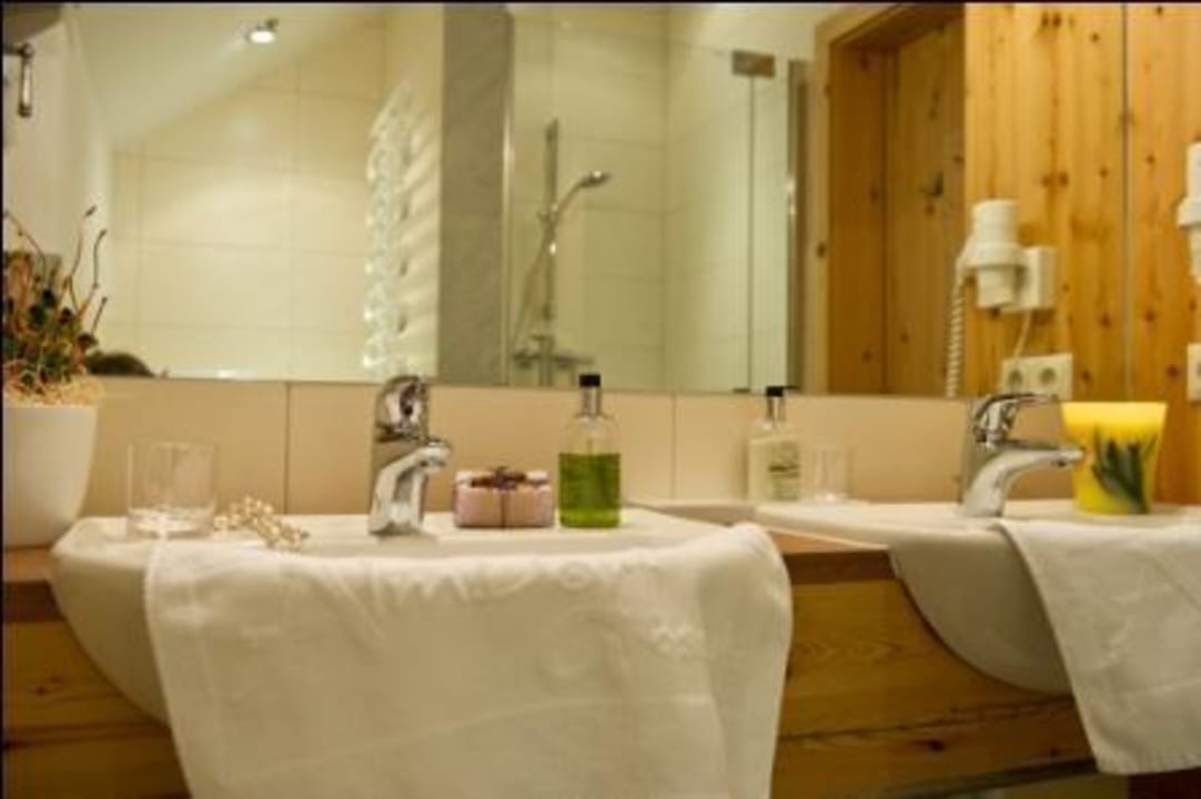 Dusche/WC Feriendorf Holzleb'n