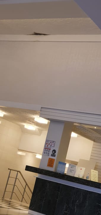 Lobby Heronissos Hotel