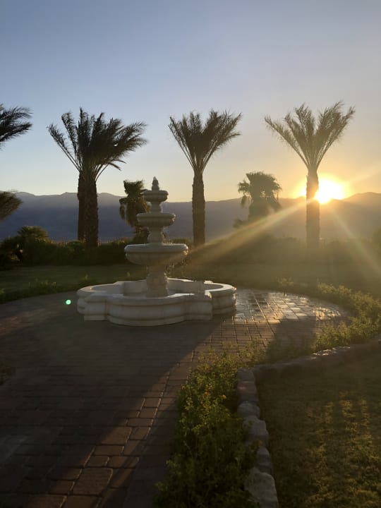 Garten The Inn at Death Valley