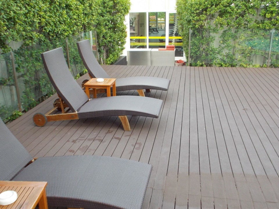 Pool Lohas Suites Sukhumvit by SuperHotel Bangkok