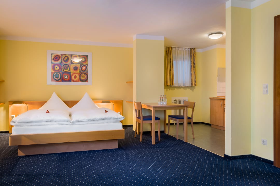 Zimmer acora Karlsruhe Zentrum Living the City