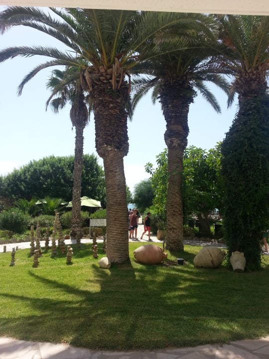 ... Weg zum Strand The Orangers Beach Resort and Bungalows