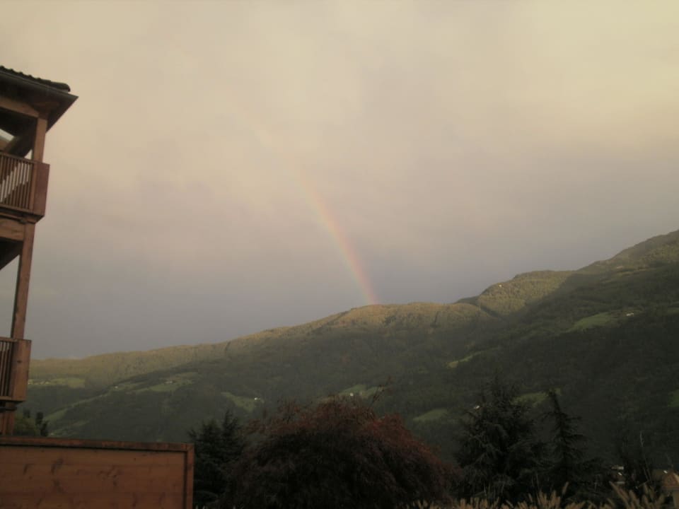 Natürlich auch ein Regenbogen darf nicht fehlen! Feldhof DolceVita Resort