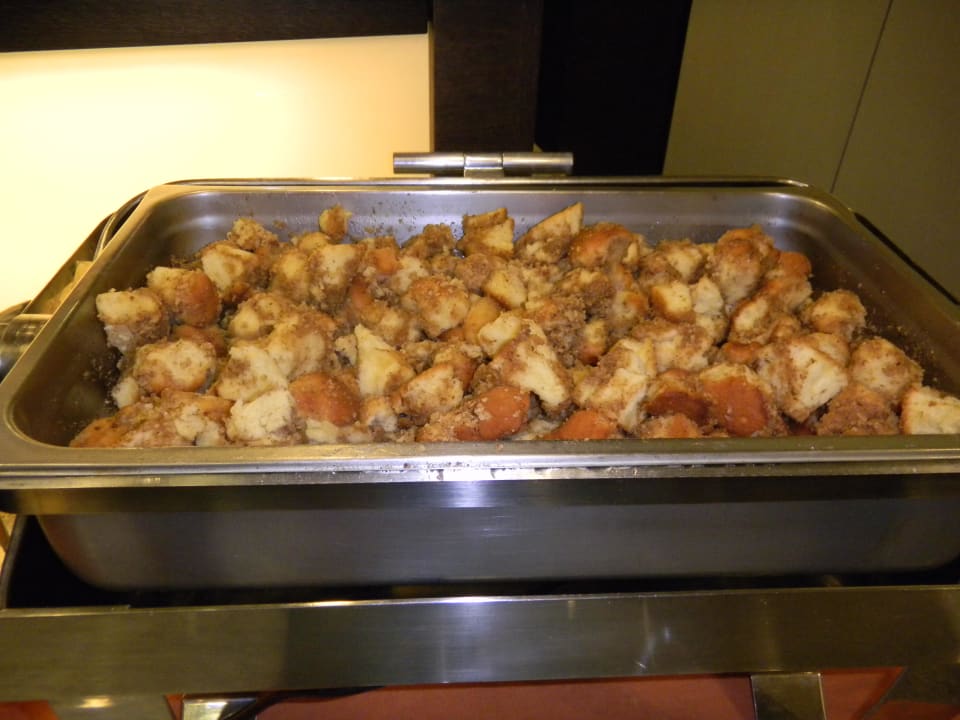 Buffet Park Inn by Radisson Sárvár  Resort & Spa