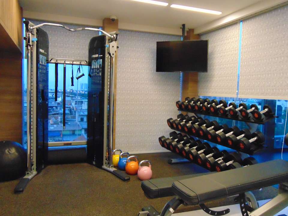 Sport & Freizeit Hilton Garden Inn Jakarta Taman Palem