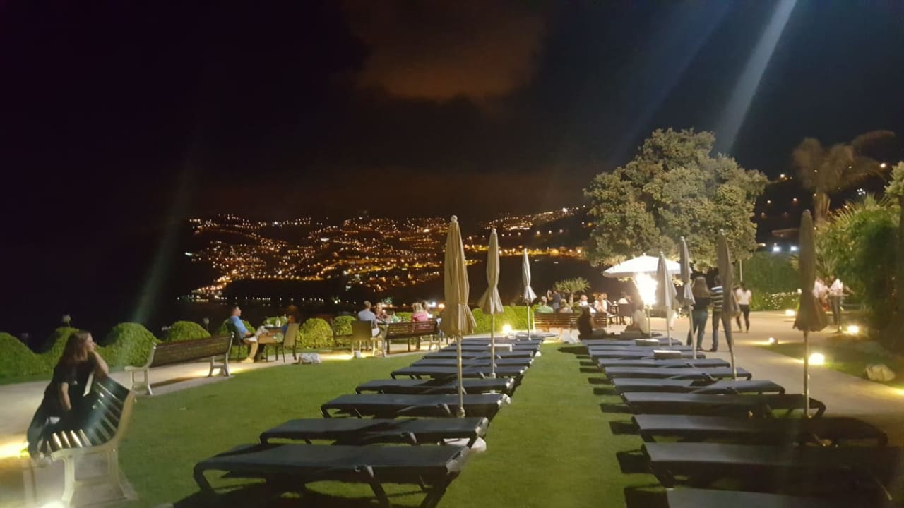 Gartenanlage Hotel Golden Residence