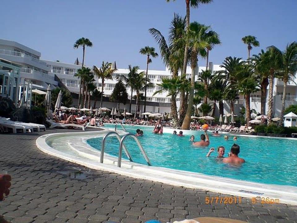 Poolanlage Palace Bereich Hotel Riu Paraiso Lanzarote