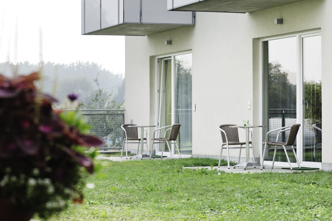 Garten Hotel Harry's Home Linz