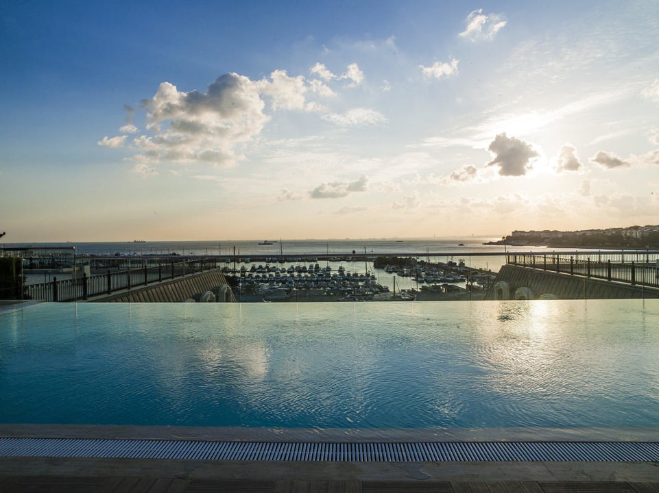 Terrace Pool Wyndham Grand Istanbul Kalamis Marina Hotel