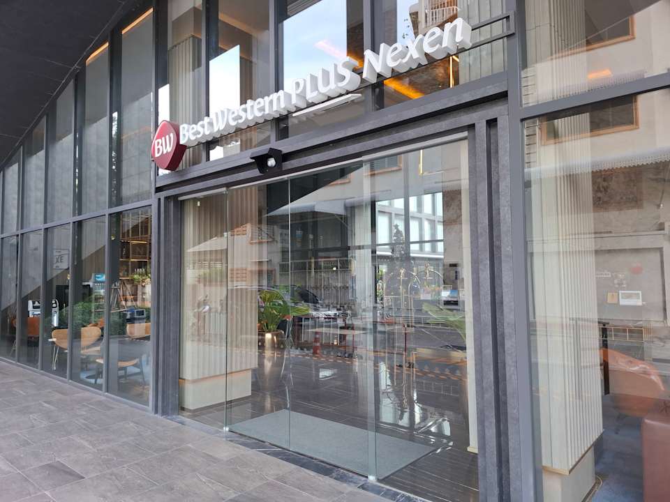 Außenansicht Best Western Plus Nexen Pattaya