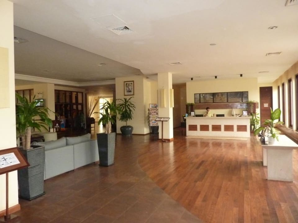 Rezeption Hotel Lotus Resort & Spa