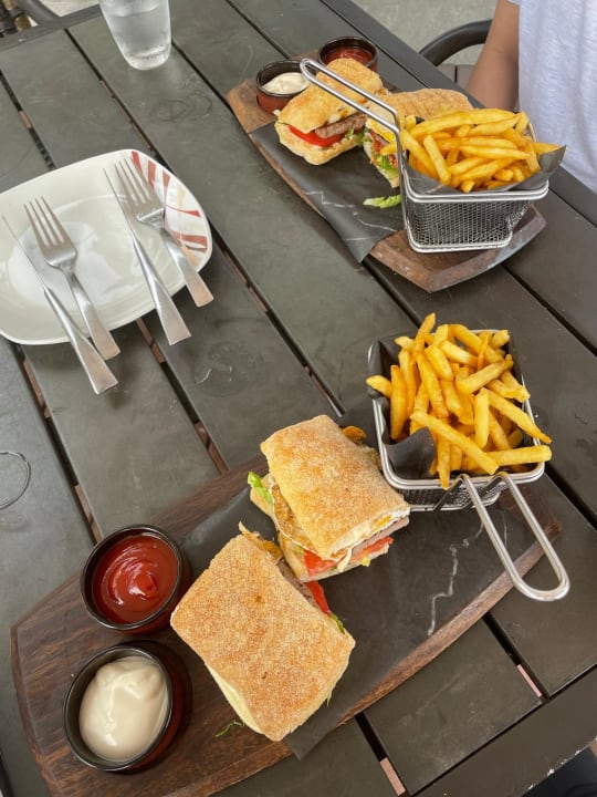 Gastro Sheraton Maldives Full Moon Resort & Spa