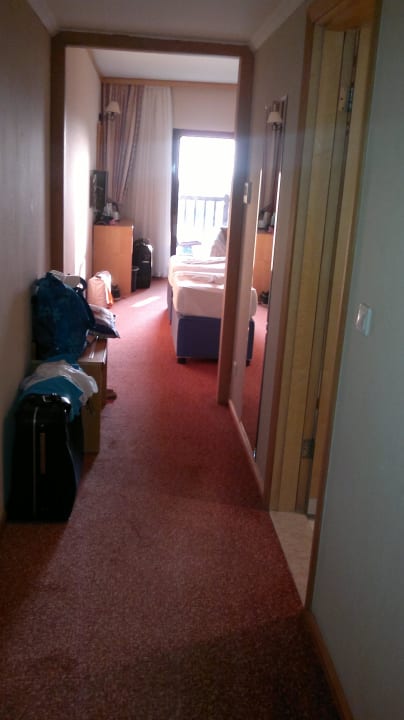 Vorraum des Doppelzimmers Alba Resort Hotel