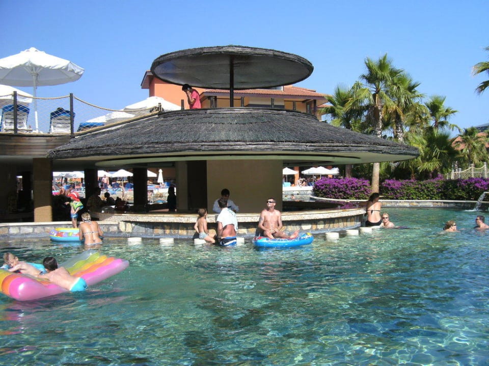 Poolbar Club Grand Aqua