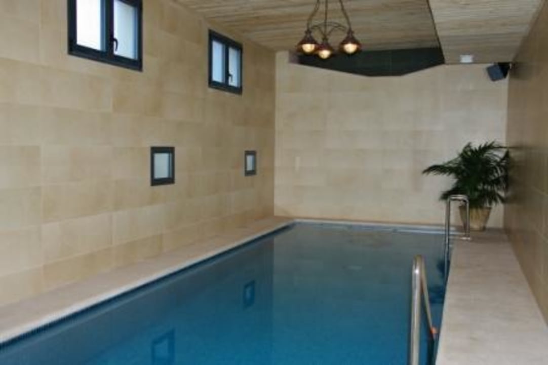 Piscina cubierta Hotel Segles