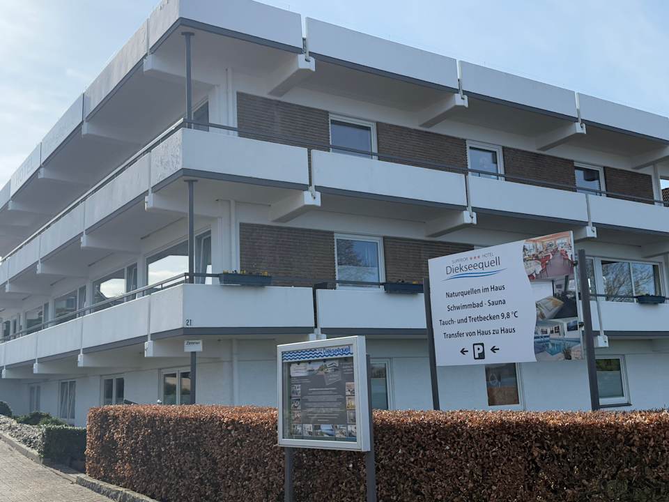 Außenansicht Hotel Diekseequell