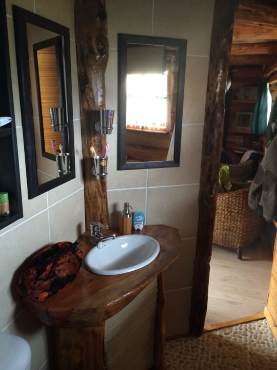 Bad mit Waschbecken Little Middle House