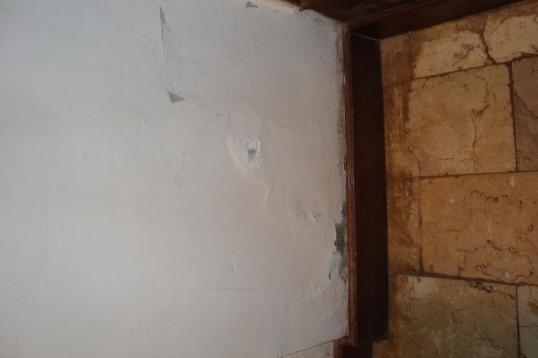 Wände mit rissen Maharta Beach Resort