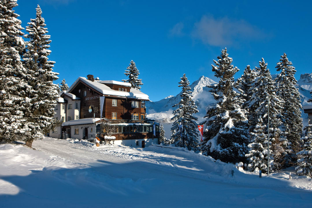 Außenansicht Hotel Arlenwald Arosa