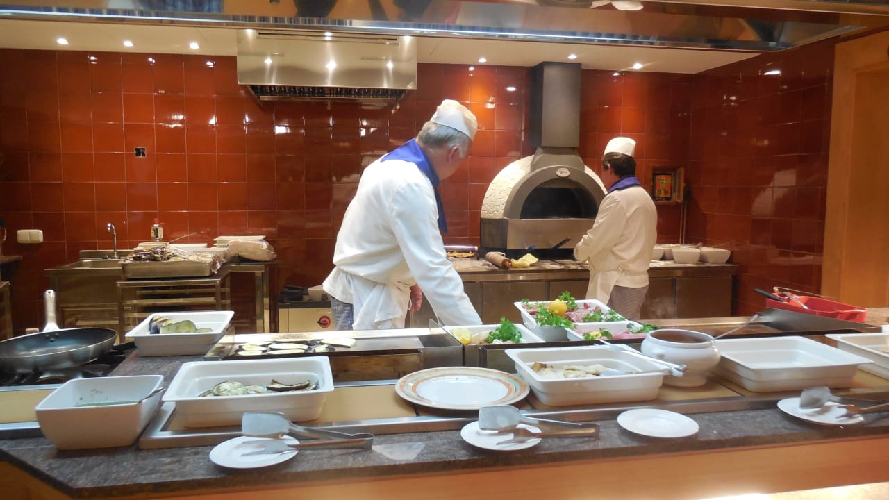  2 Köche Valentin Somni Hotel & Suites