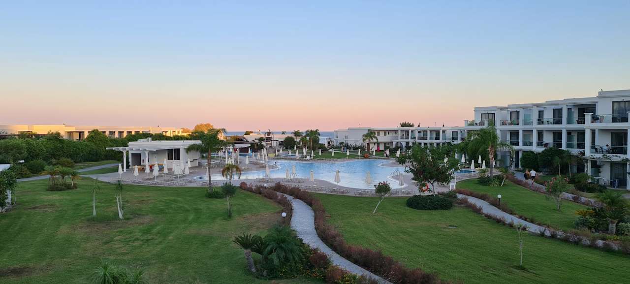 Außenansicht Asterias Beach Resort