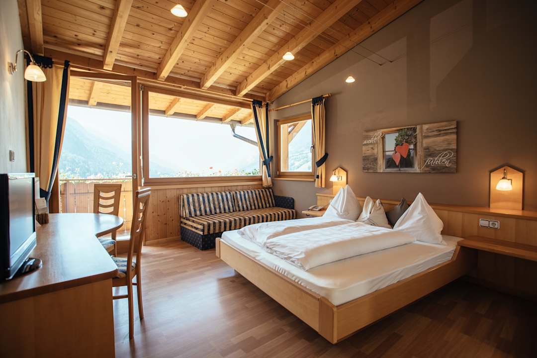 Zimmer Panoramahotel Wildschütz