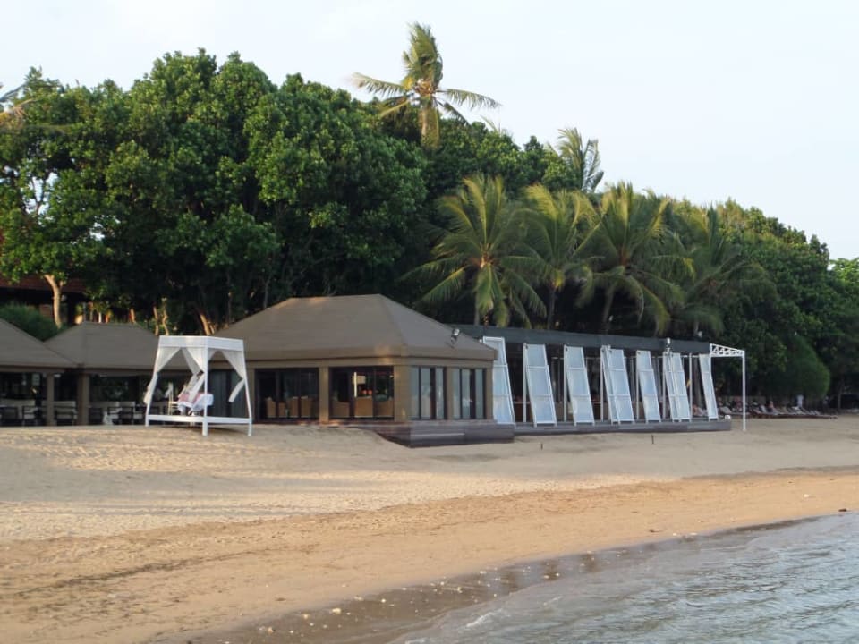 Restauracja Puri Santrian