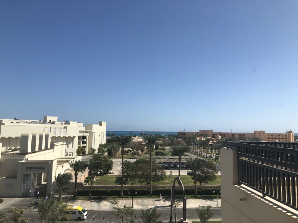 Ausblick Steigenberger Aqua Magic