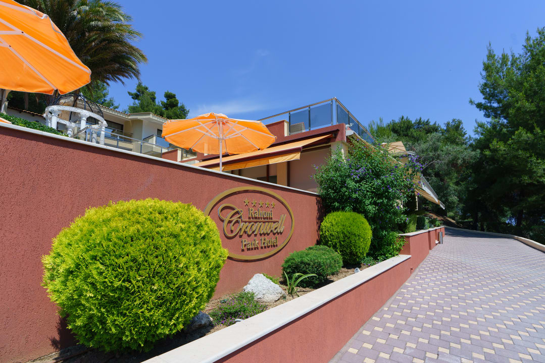 Außenansicht Rahoni Cronwell Hotel by Diomedes Group