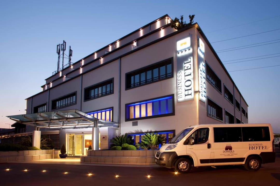 STRUTTURA Hotel Domidea