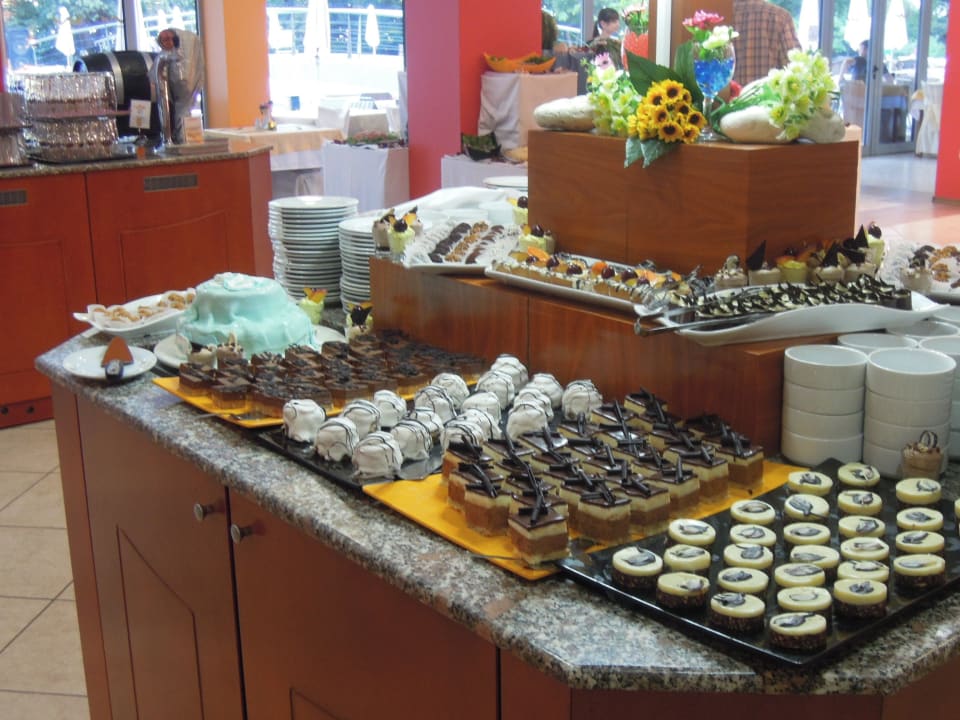 Sladkij stol HVD Viva Club Hotel