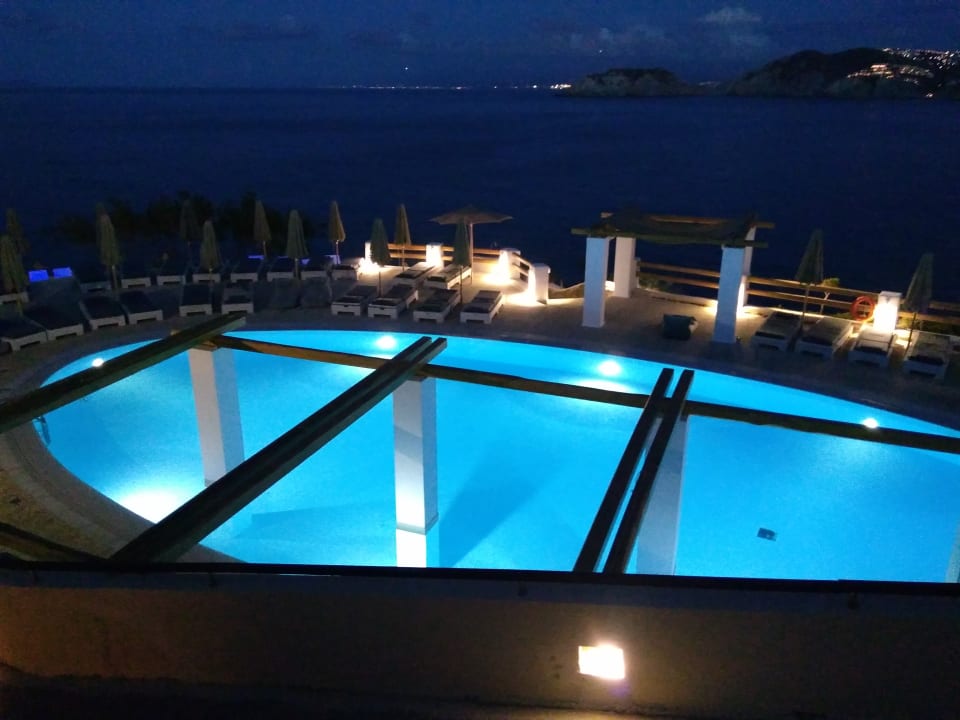 Pool Seaside A Lifestyle Resort