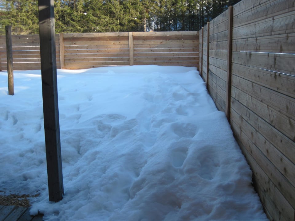 Vergrößert -   Saunabereich außen Pension & Ferienwohnung Solaria