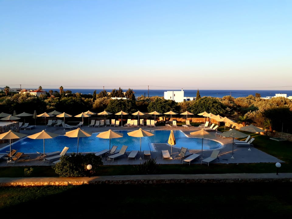 Ausblick Atlantica Mikri Poli Rhodes