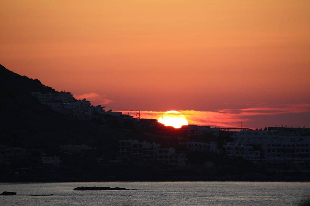 Ausblick vom Balkon DZ 318 Alexander Beach Hotel & Village Resort