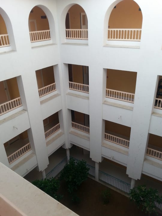 Blick in den Innenhof Houda Golf & Beach Club