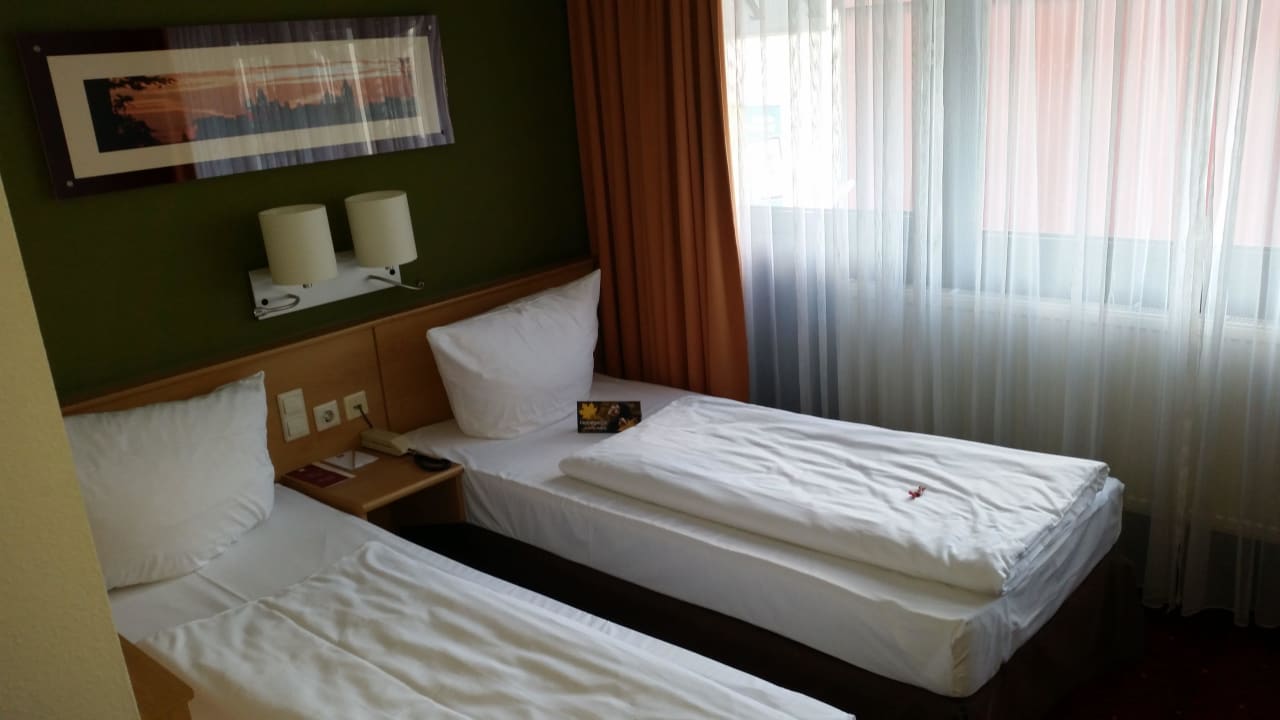 Bett Leonardo Hotel Nürnberg