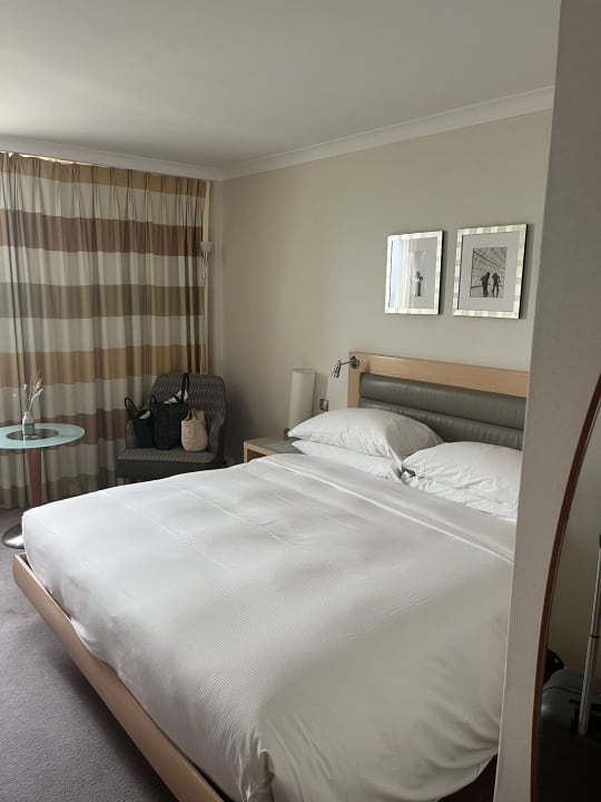 Zimmer Hilton Düsseldorf