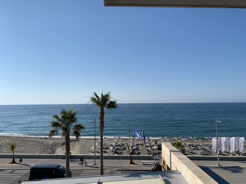 Ausblick Ikones Seafront Luxury Suites