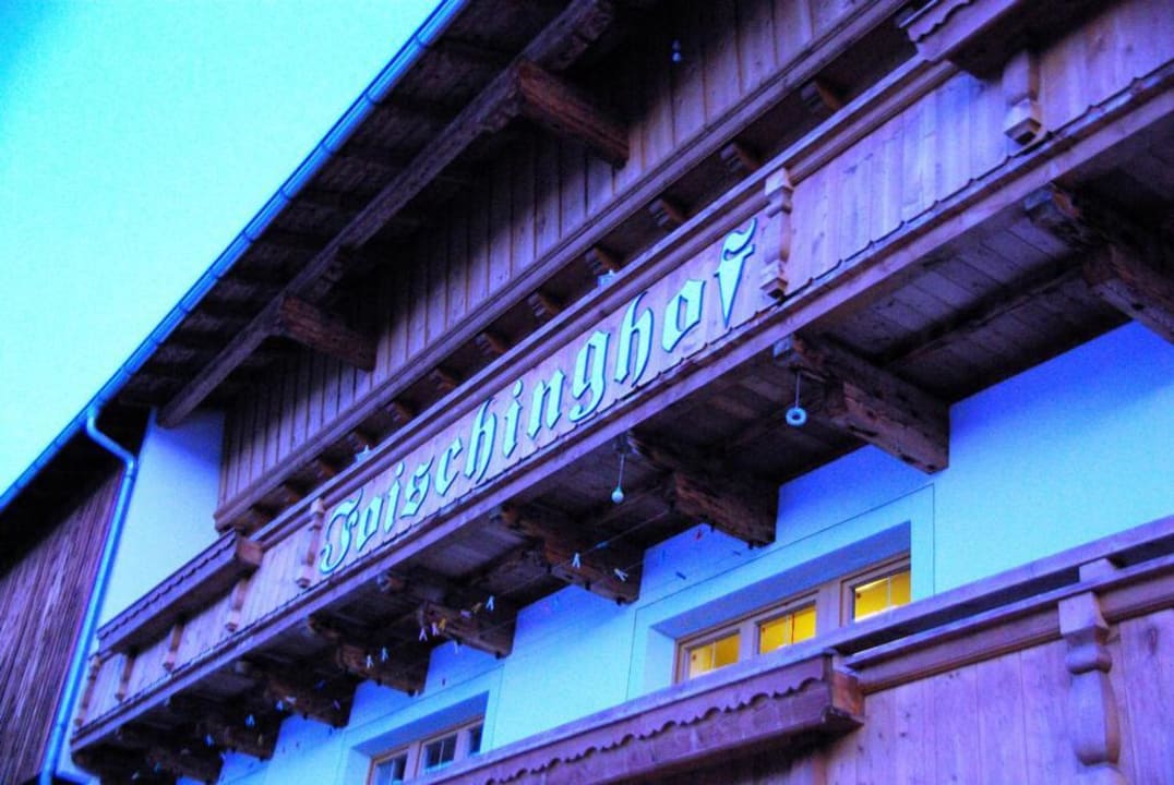 Von der Straße aus Ferienheim Foischinghof